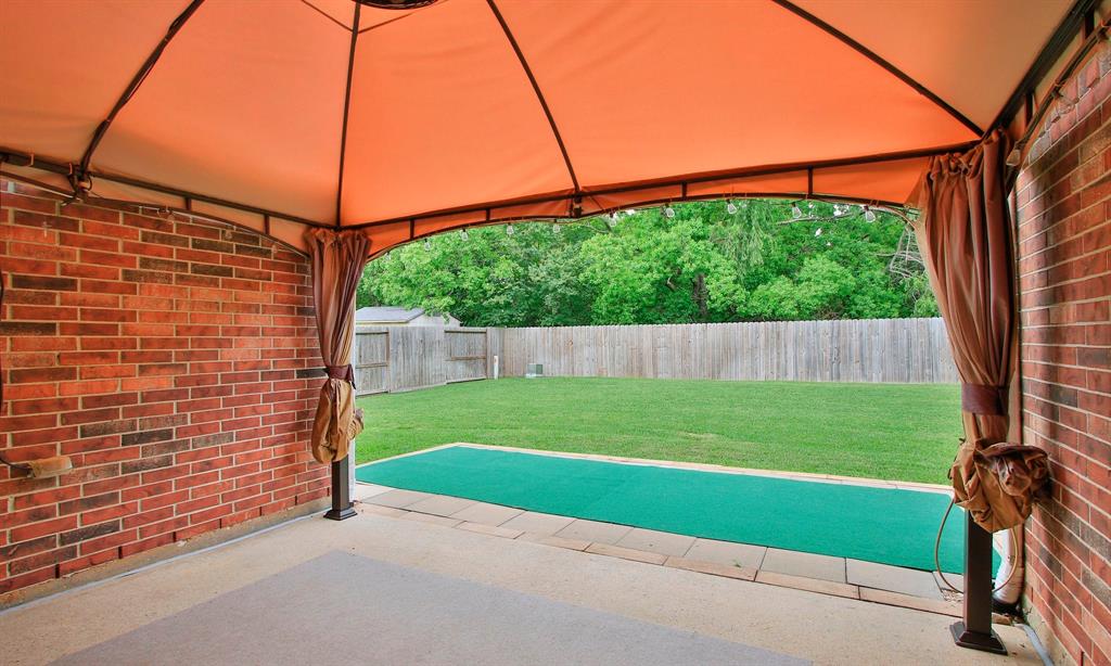 2802 Parkeston Drive, Spring, Texas image 25