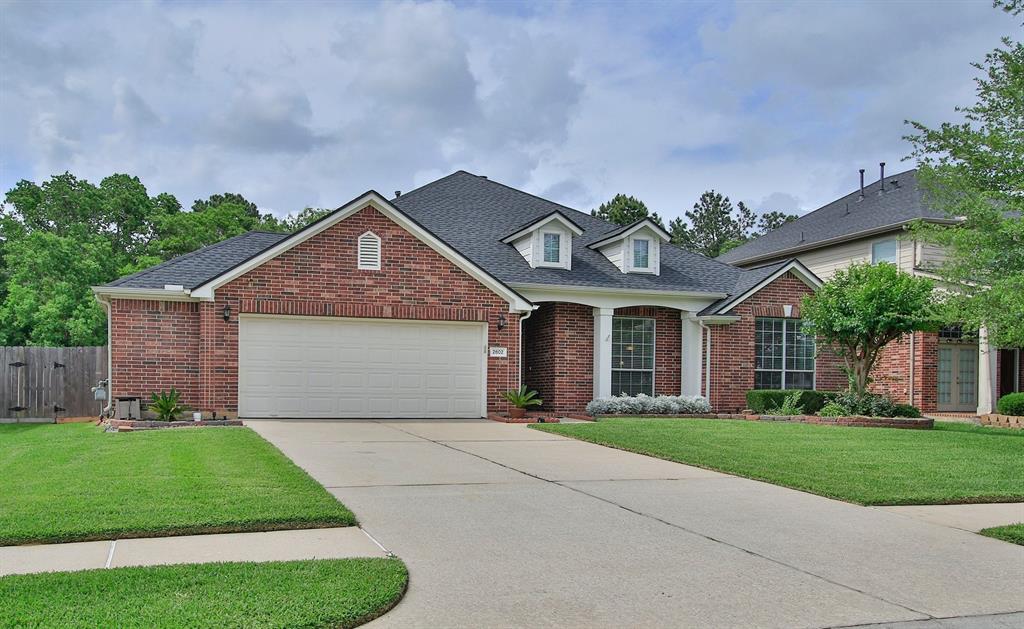 2802 Parkeston Drive, Spring, Texas image 2