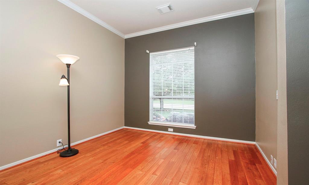 2802 Parkeston Drive, Spring, Texas image 5