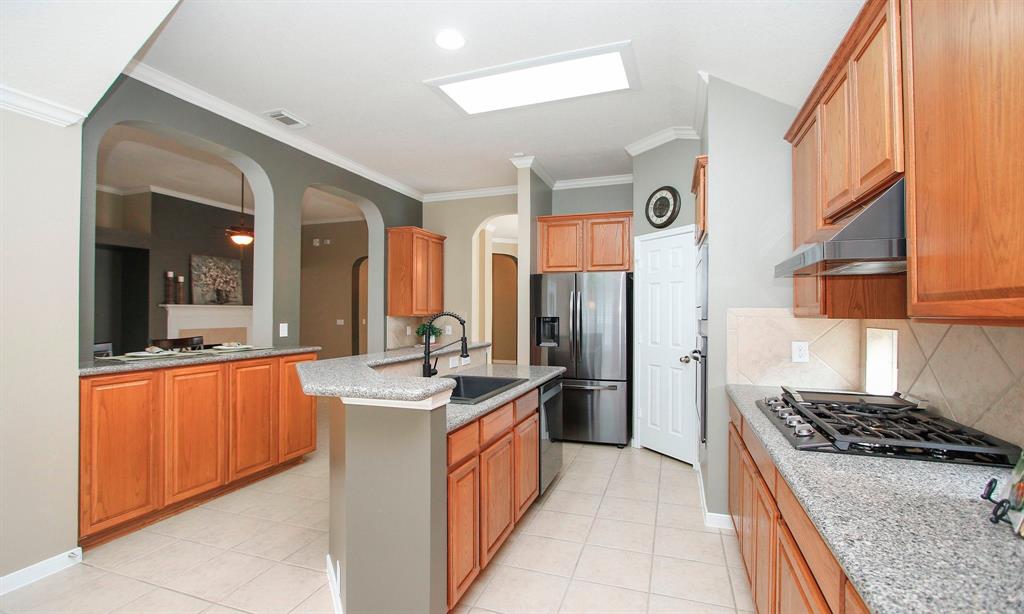 2802 Parkeston Drive, Spring, Texas image 14