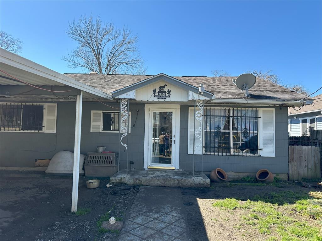 4924 Park Drive, Houston, Texas image 1