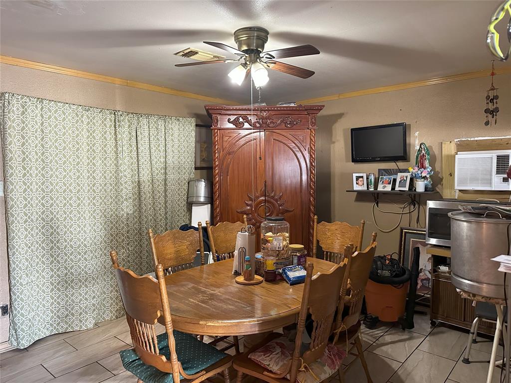 4924 Park Drive, Houston, Texas image 6