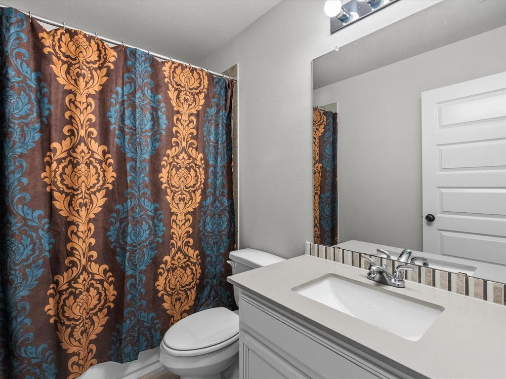 2712 Ahnya Lane, League City, Texas image 41
