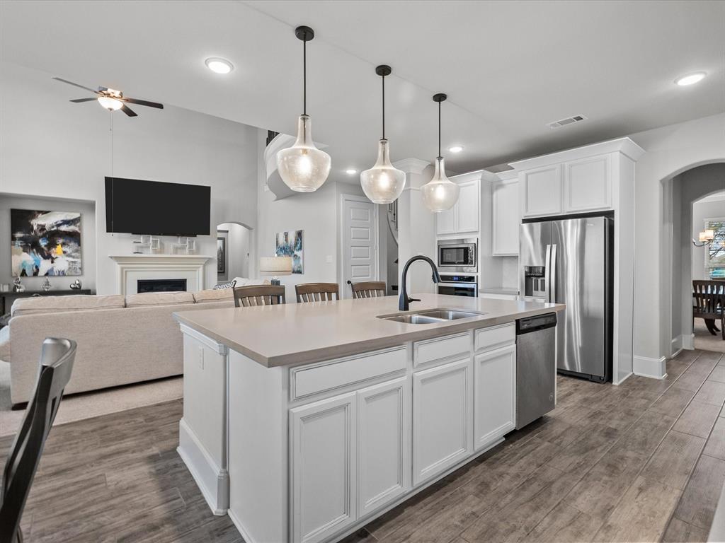 2712 Ahnya Lane, League City, Texas image 21