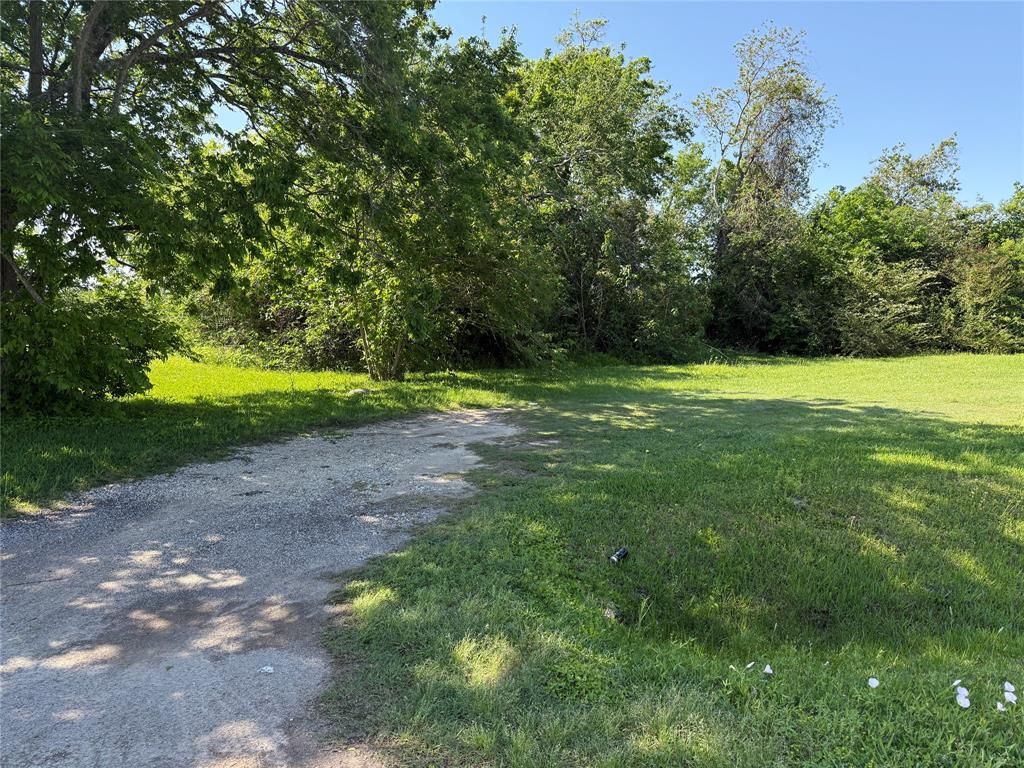 Kansas Street, La Marque, Texas image 2