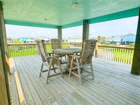 A home in Crystal Beach