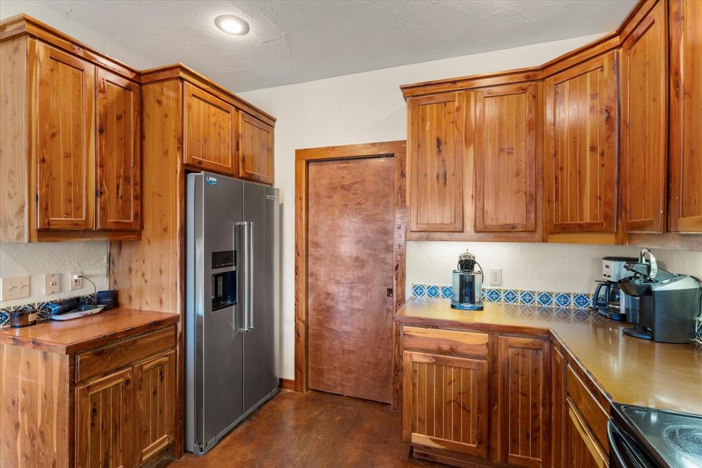 210 Hide A Way Drive, Mabank, Texas image 26