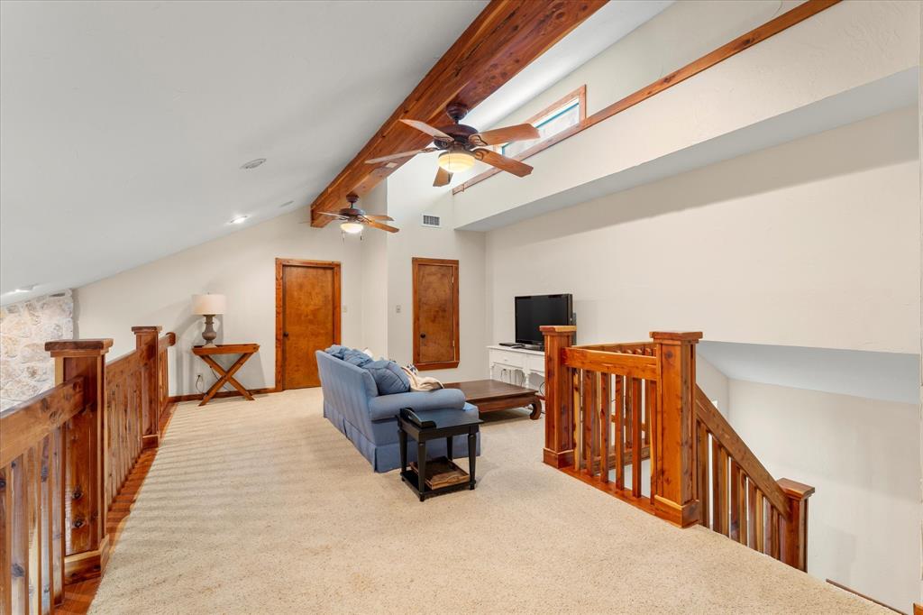210 Hide A Way Drive, Mabank, Texas image 38