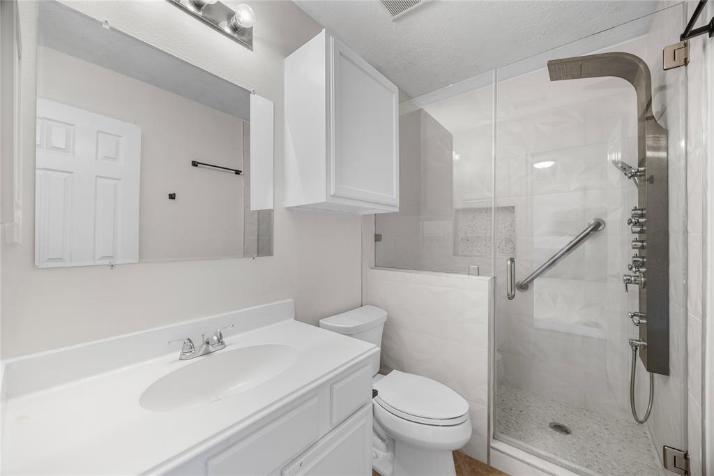 14531 County Cress Drive, Houston, Texas image 31
