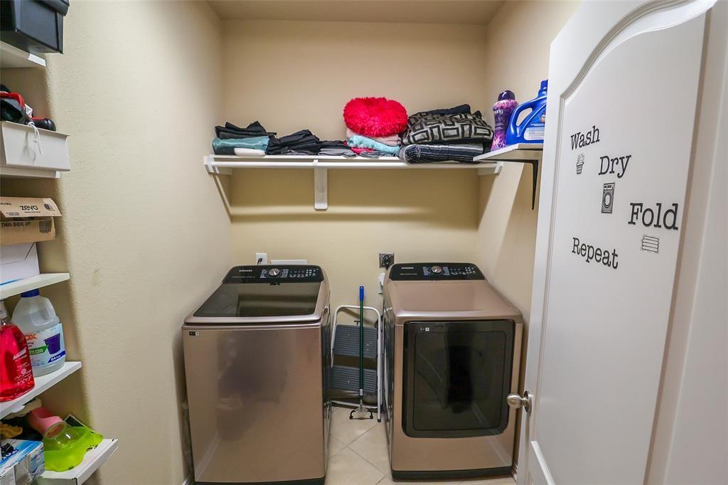 9911 Clear Diamond Drive, Rosharon, Texas image 22