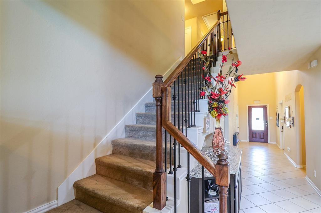 9911 Clear Diamond Drive, Rosharon, Texas image 11