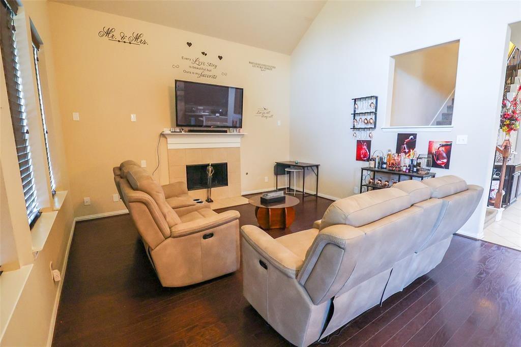 9911 Clear Diamond Drive, Rosharon, Texas image 23