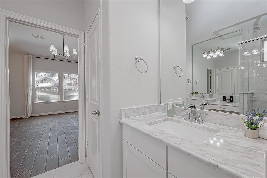 8934 Stanley Oak Drive, Missouri City, Texas image 29