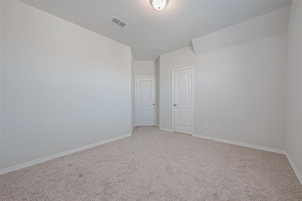 8934 Stanley Oak Drive, Missouri City, Texas image 37