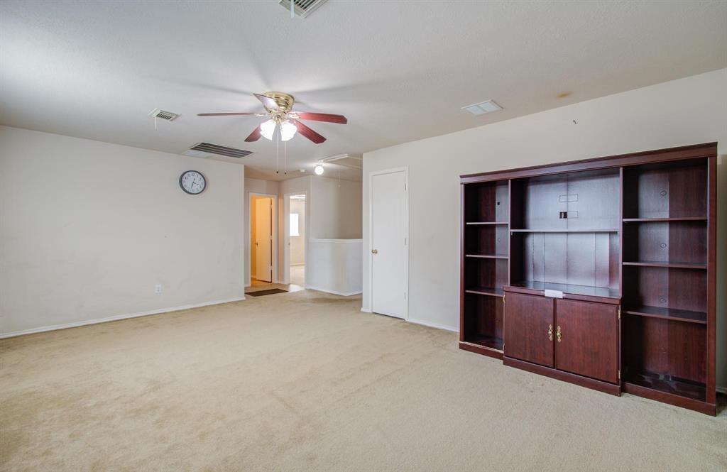 19022 Prairie Bluff Drive, Cypress, Texas image 29