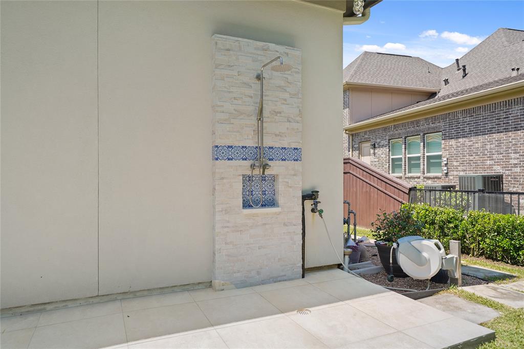 2314 Red Fox Drive, Missouri City, Texas image 49