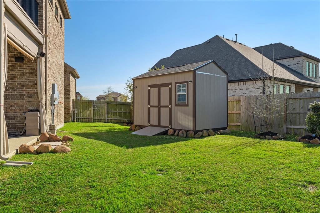 14103 Gretzky Drive, Mont Belvieu, Texas image 25