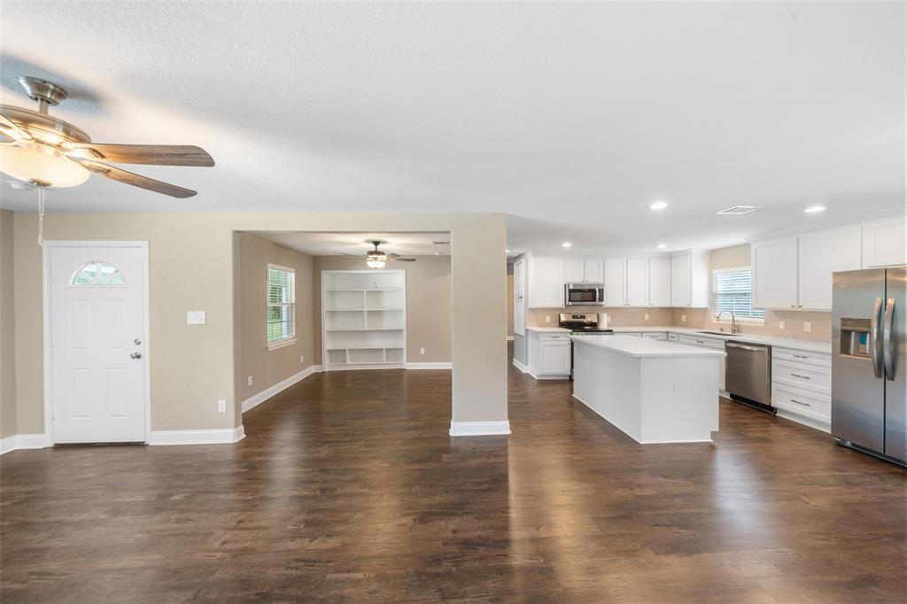 5117 Winding Way Way, Dickinson, Texas image 6