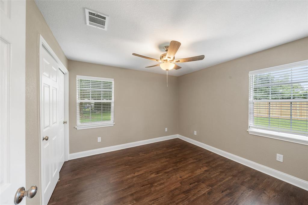 5117 Winding Way Way, Dickinson, Texas image 14