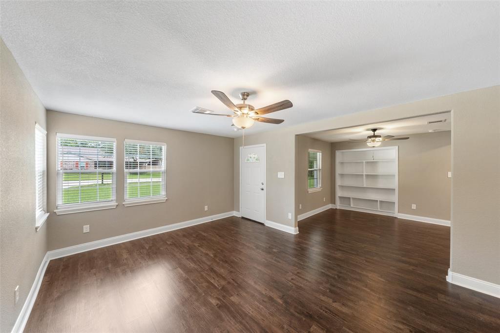 5117 Winding Way Way, Dickinson, Texas image 5