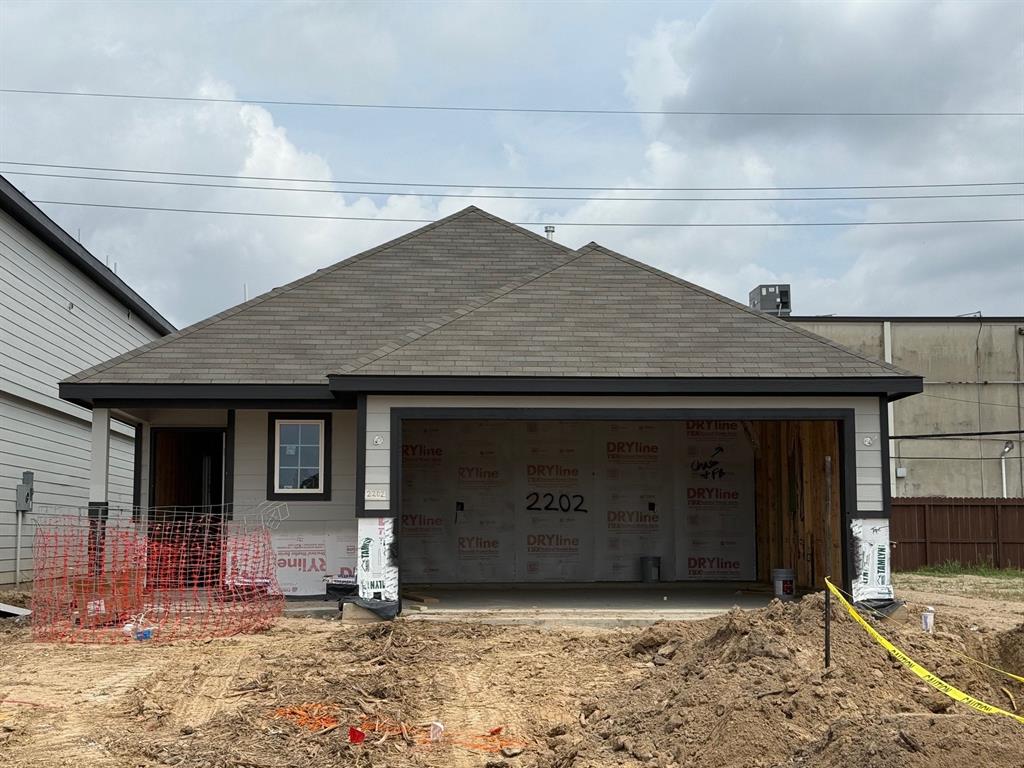 2202 Thorpe Grove Court, Houston, Texas image 2