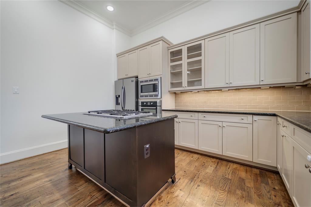 2202 Lakeshore Edge Drive, Houston, Texas image 20