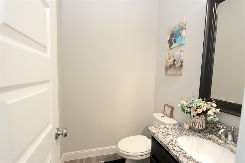 5803 Platinum Lakes Court, Richmond, Texas image 27