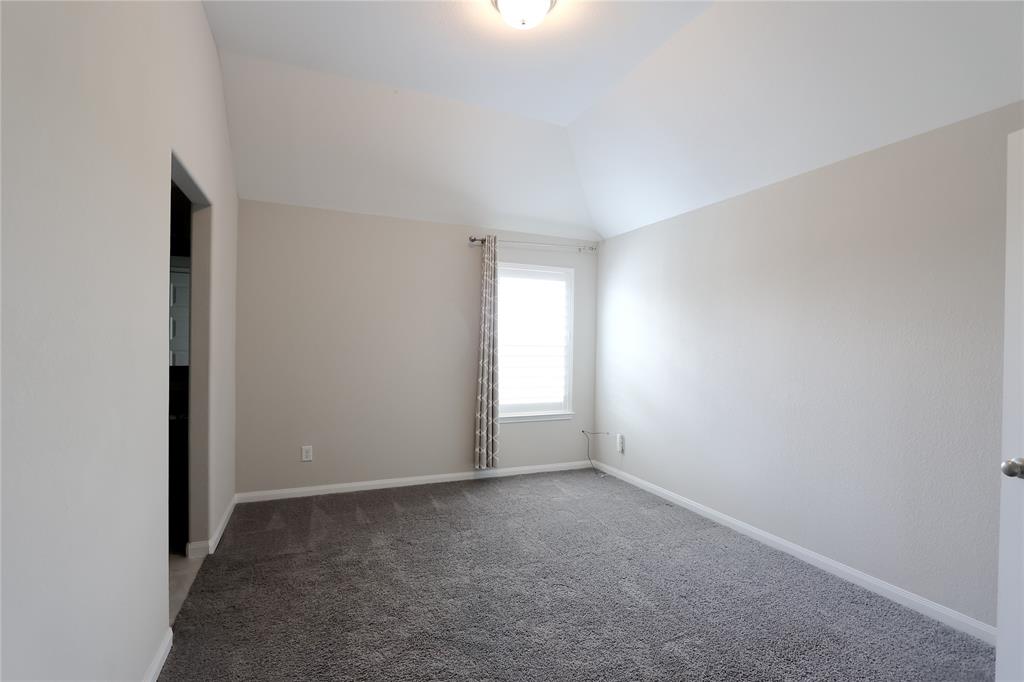 5803 Platinum Lakes Court, Richmond, Texas image 25