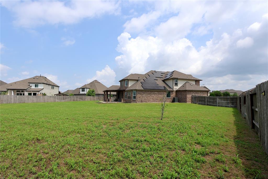 5803 Platinum Lakes Court, Richmond, Texas image 1