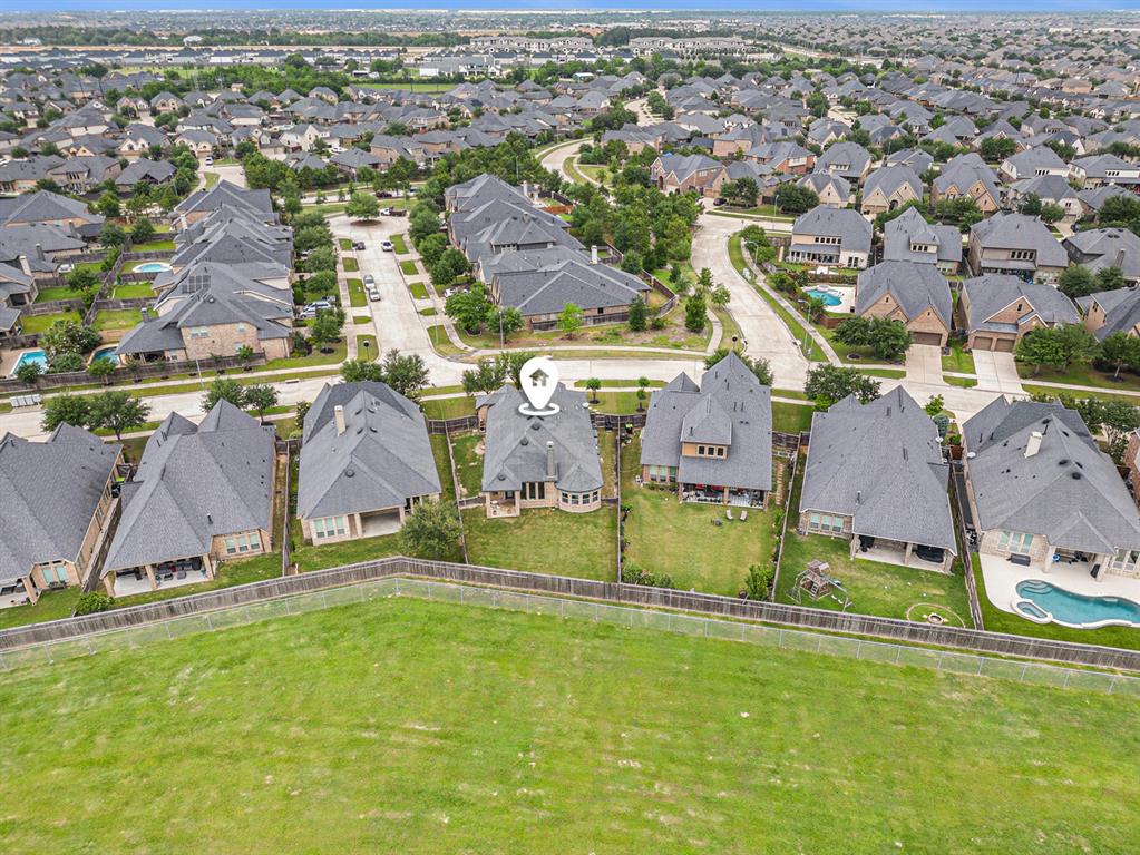 28007 Castle Park Lane, Fulshear, Texas image 41