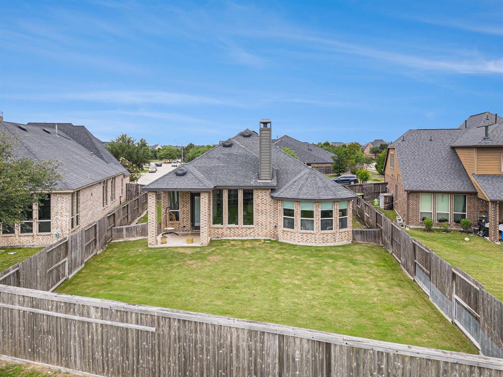 28007 Castle Park Lane, Fulshear, Texas image 38