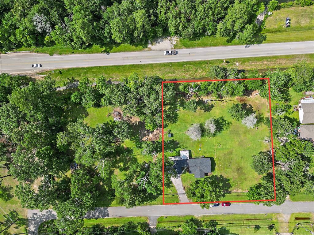 312 Pine Forest Drive, Crosby, Texas image 5