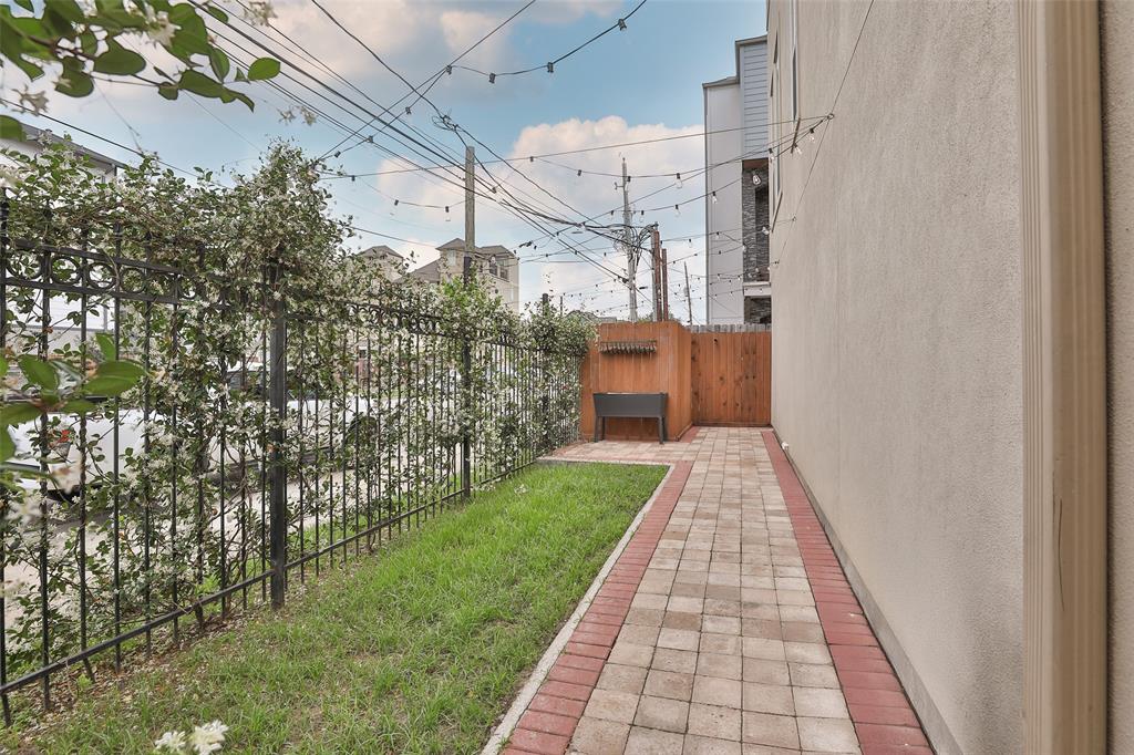 1322 Goliad Street, Houston, Texas image 43