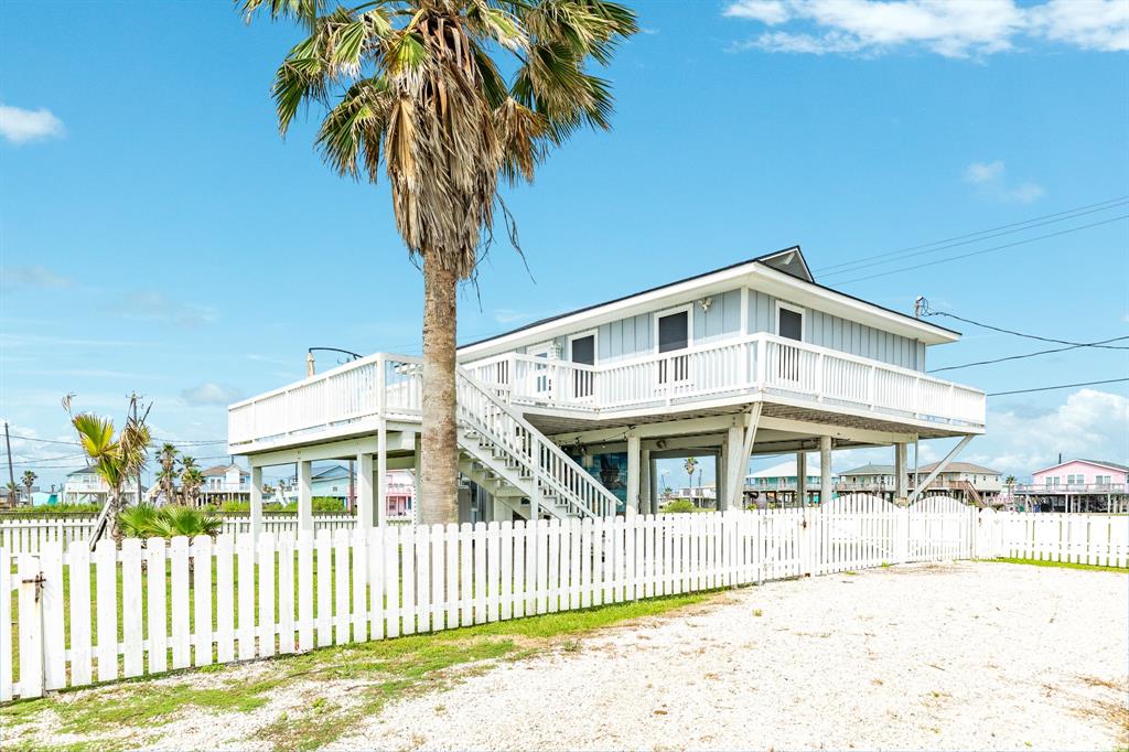 307 Angel Wing Street, Surfside Beach, Texas image 9