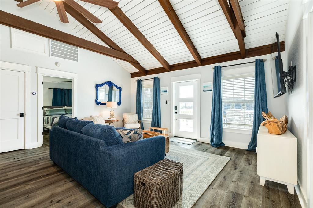 307 Angel Wing Street, Surfside Beach, Texas image 18