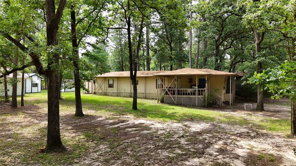 1171 Cardinal Lane, Trinity, Texas image 2