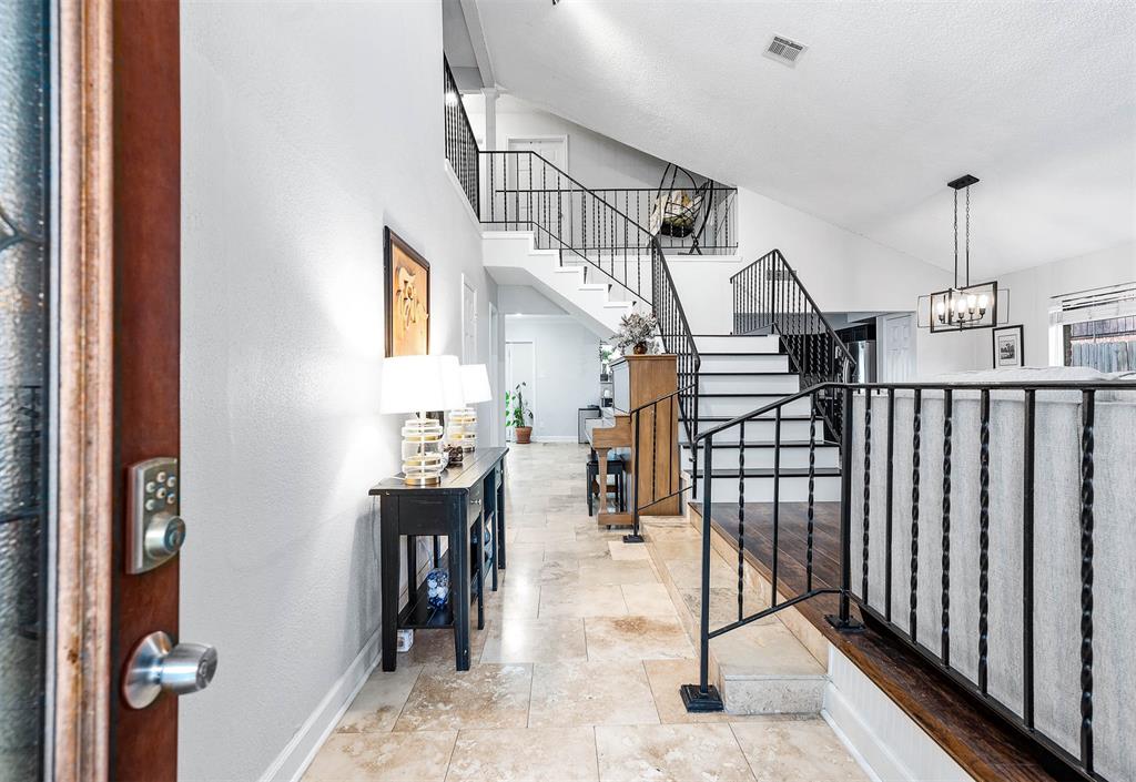 2314 Hilton Head Drive, Missouri City, Texas image 3
