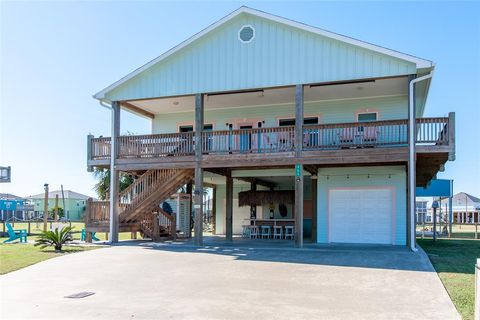 A home in Crystal Beach