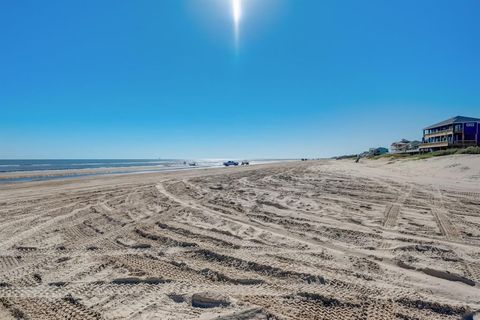 A home in Crystal Beach