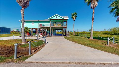 A home in Crystal Beach