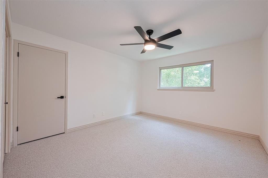 27026 S Pyeatt Lane, Oak Ridge North, Ohio image 31