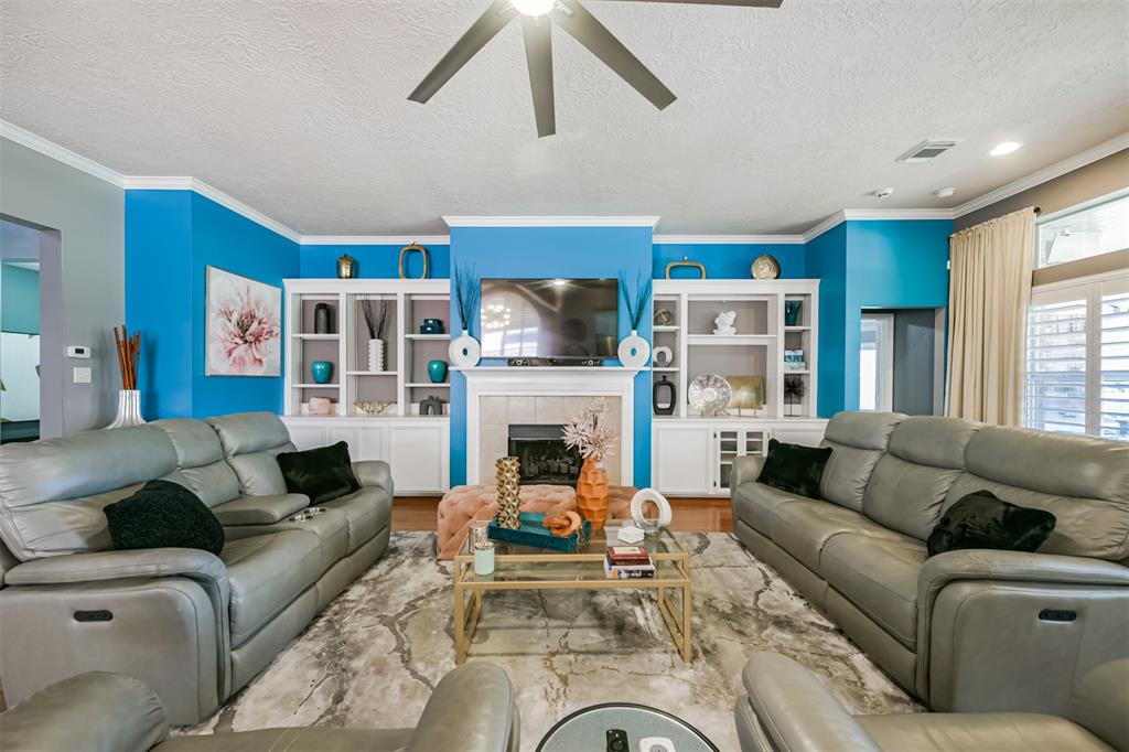 18703 Aquatic Drive, Humble, Texas image 10