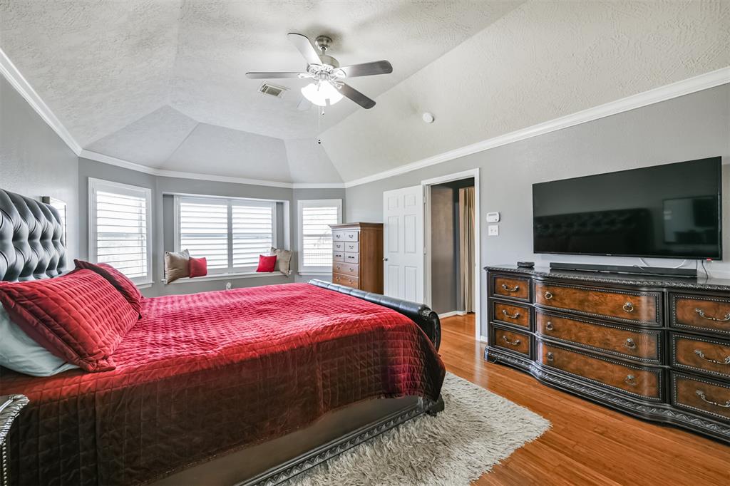 18703 Aquatic Drive, Humble, Texas image 28
