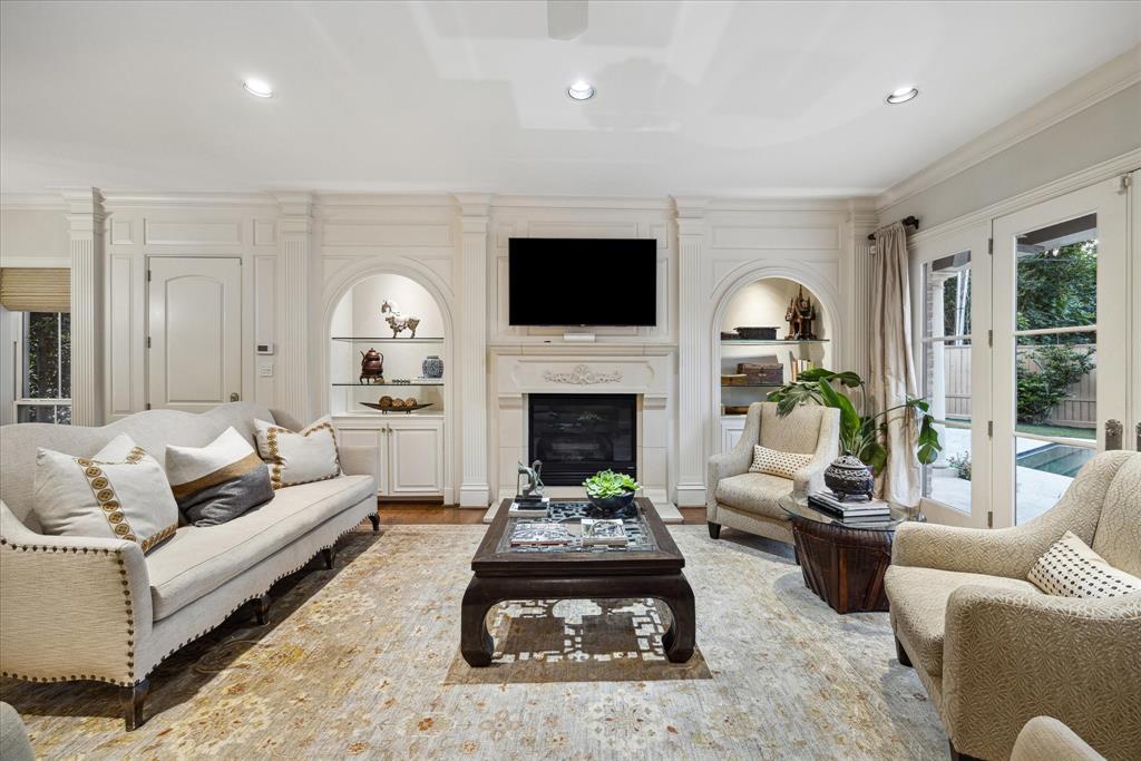 5440 Huckleberry Lane, Houston, Texas image 9