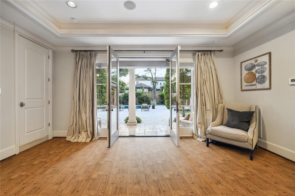 5440 Huckleberry Lane, Houston, Texas image 12