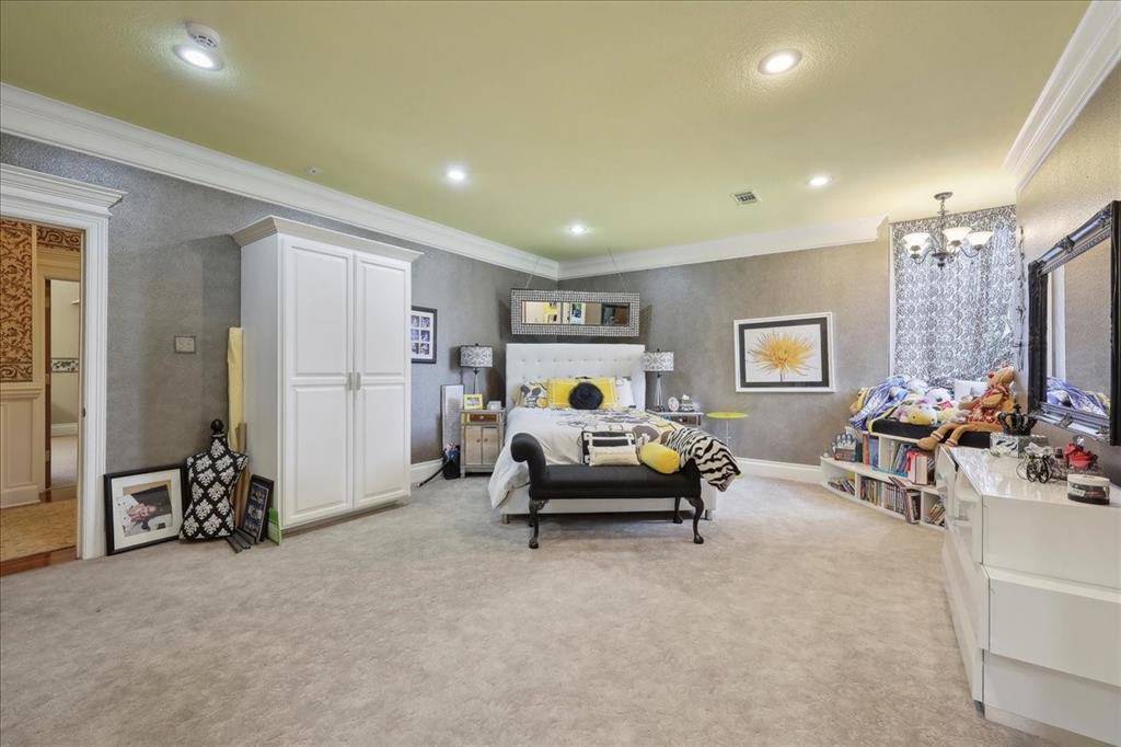 Beaumont, Texas, 77707, United States, 6 Bedrooms Bedrooms, ,10 BathroomsBathrooms,Residential,Active,1862916
