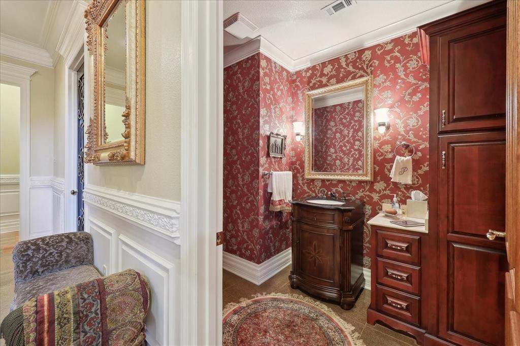 Beaumont, Texas, 77707, United States, 6 Bedrooms Bedrooms, ,10 BathroomsBathrooms,Residential,Active,1862916