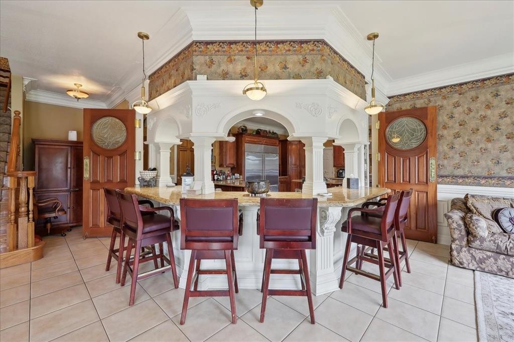 Beaumont, Texas, 77707, United States, 6 Bedrooms Bedrooms, ,10 BathroomsBathrooms,Residential,Active,1862916