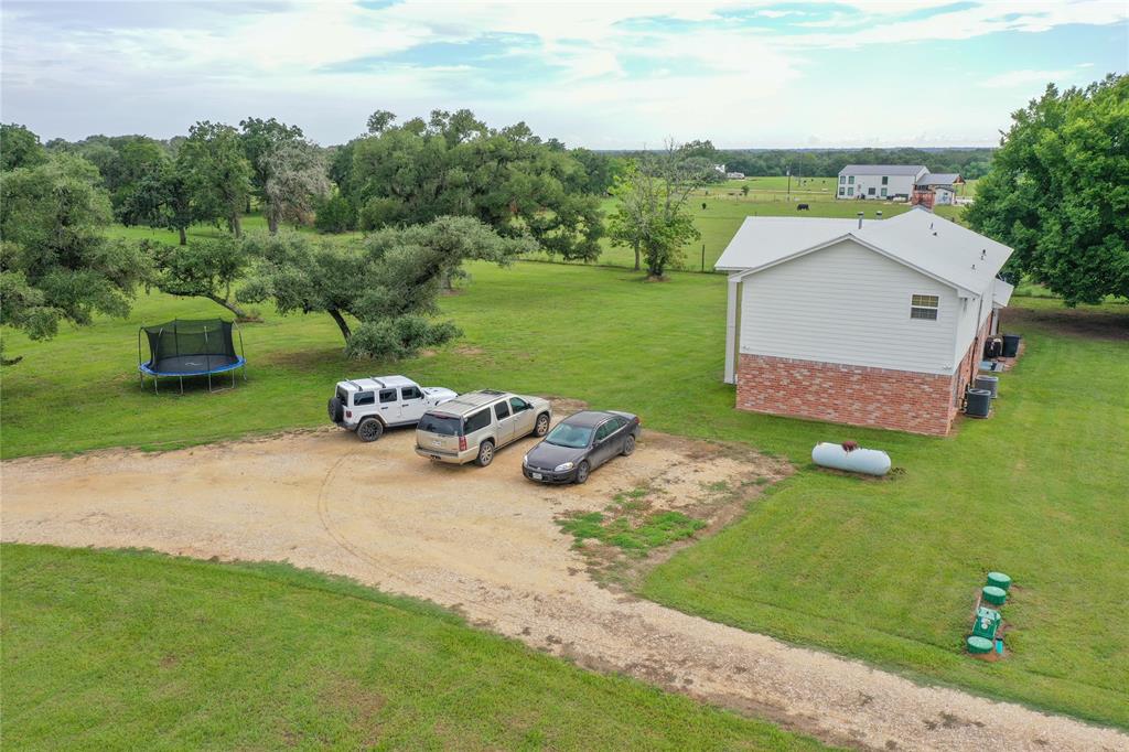 6072 County Road 122, Hallettsville, Texas image 17