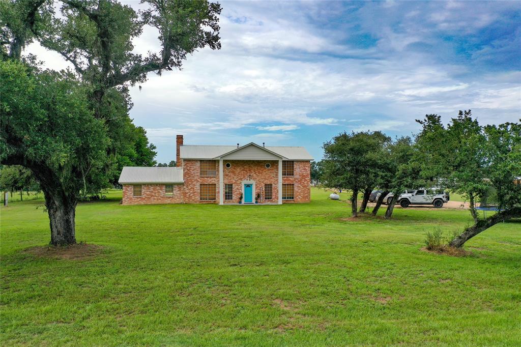 6072 County Road 122, Hallettsville, Texas image 4